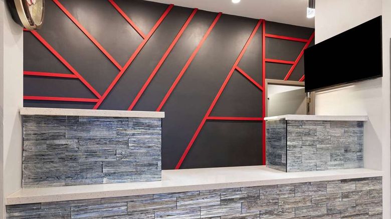<b>Ramada by Wyndham Bainbridge Lobby</b>. Images powered by <a href="https://iceportal.shijigroup.com/" title="IcePortal" target="_blank">IcePortal</a>.