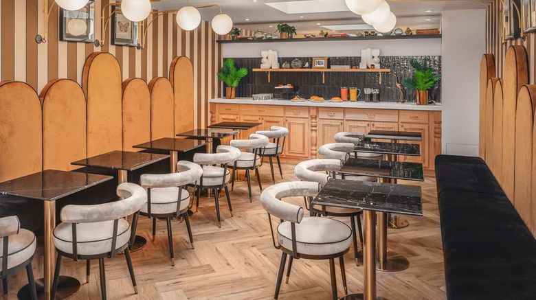 <b>Billie Hotel Nantes Restaurant</b>. Images powered by <a href="https://iceportal.shijigroup.com/" title="IcePortal" target="_blank">IcePortal</a>.