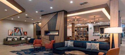 Sonesta Hotel Grand Rapids Airport Lobby