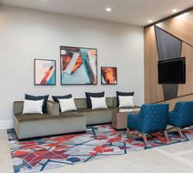 Sonesta Hotel Grand Rapids Airport Lobby