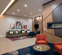 Sonesta Hotel Grand Rapids Airport Lobby