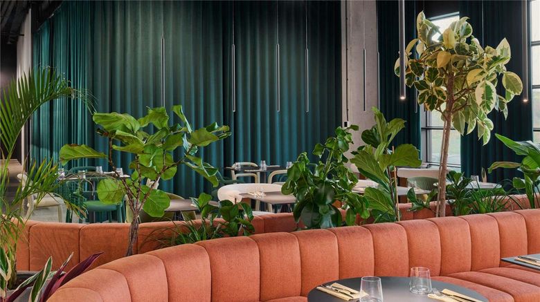 <b>Pullman Zagreb Restaurant</b>. Images powered by <a href="https://iceportal.shijigroup.com/" title="IcePortal" target="_blank">IcePortal</a>.