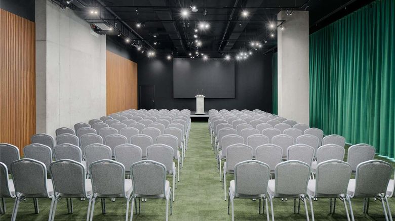 <b>Pullman Zagreb Meeting</b>. Images powered by <a href="https://iceportal.shijigroup.com/" title="IcePortal" target="_blank">IcePortal</a>.
