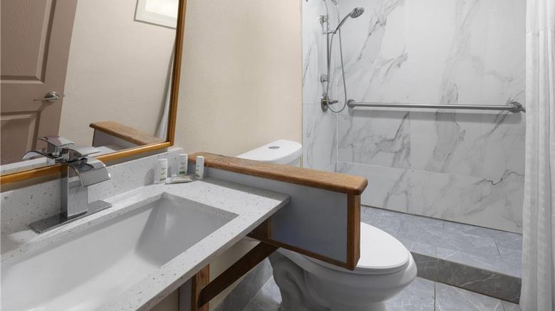 <b>Baymont by Wyndham Iron Mountain Room</b>. Images powered by <a href="https://iceportal.shijigroup.com/" title="IcePortal" target="_blank">IcePortal</a>.