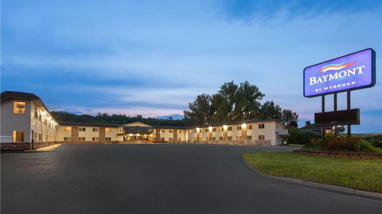 <b>Baymont by Wyndham Iron Mountain Exterior</b>. Images powered by <a href="https://iceportal.shijigroup.com/" title="IcePortal" target="_blank">IcePortal</a>.