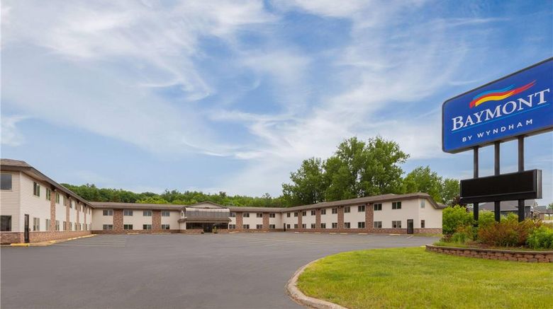 <b>Baymont by Wyndham Iron Mountain Exterior</b>. Images powered by <a href="https://iceportal.shijigroup.com/" title="IcePortal" target="_blank">IcePortal</a>.