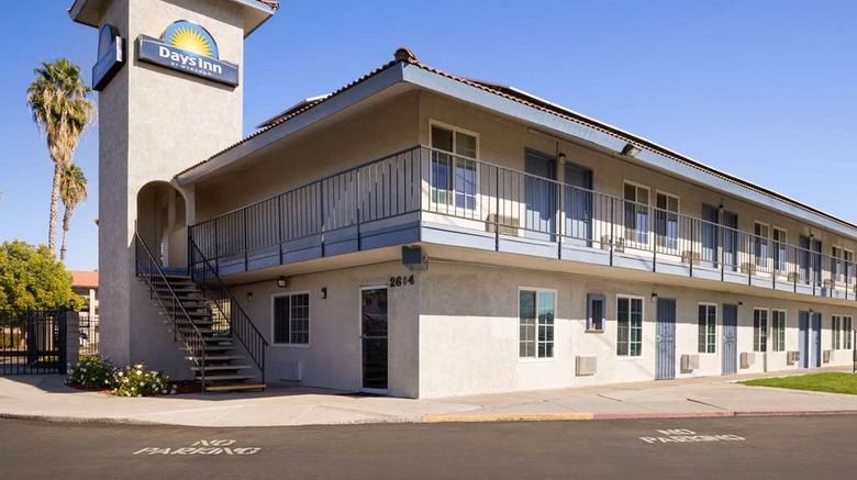 Days Inn by Wyndham Bakersfield Exterior. Images powered by <a href="https://iceportal.shijigroup.com" target="_blank" rel="noopener">Ice Portal</a>.