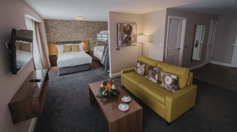 <b>Midleton Park Hotel & Spa Room</b>. Images powered by <a href="https://iceportal.shijigroup.com/" title="IcePortal" target="_blank">IcePortal</a>.