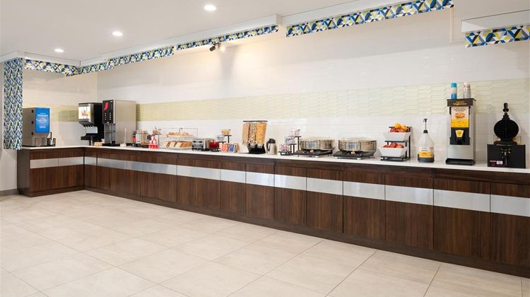 GLo Best Western Bronx NYC Restaurant