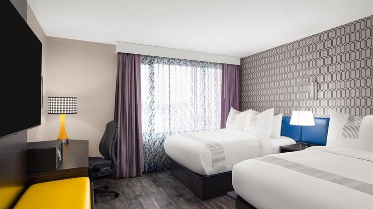GLo Best Western Bronx NYC Room