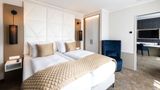 Best Western Premier Hotel Royal Blue Room