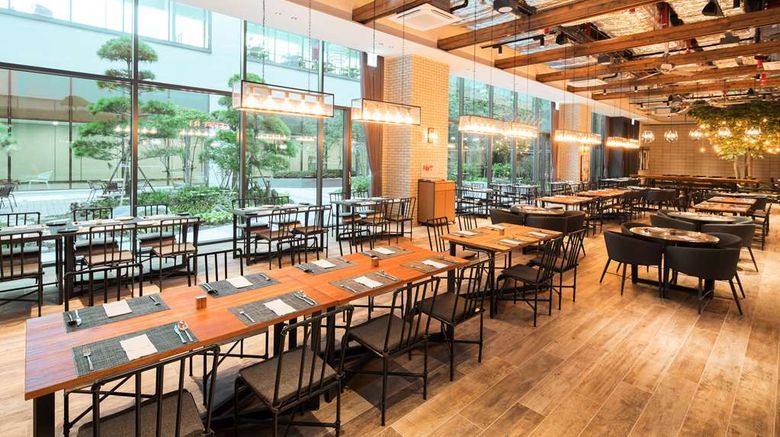 <b>Orakai Cheonggyesan Hotel Restaurant</b>. Images powered by <a href="https://iceportal.shijigroup.com/" title="IcePortal" target="_blank">IcePortal</a>.