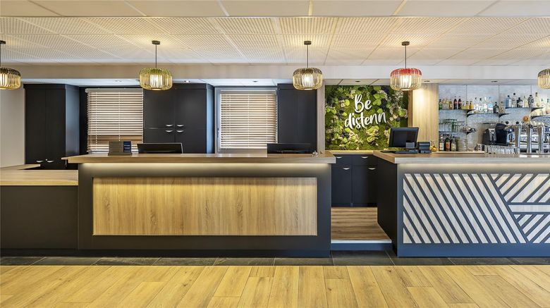 <b>Best Western Cote des Sables Lobby</b>. Images powered by <a href="https://iceportal.shijigroup.com/" title="IcePortal" target="_blank">IcePortal</a>.