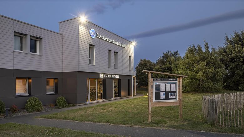 <b>Best Western Cote des Sables Exterior</b>. Images powered by <a href="https://iceportal.shijigroup.com/" title="IcePortal" target="_blank">IcePortal</a>.