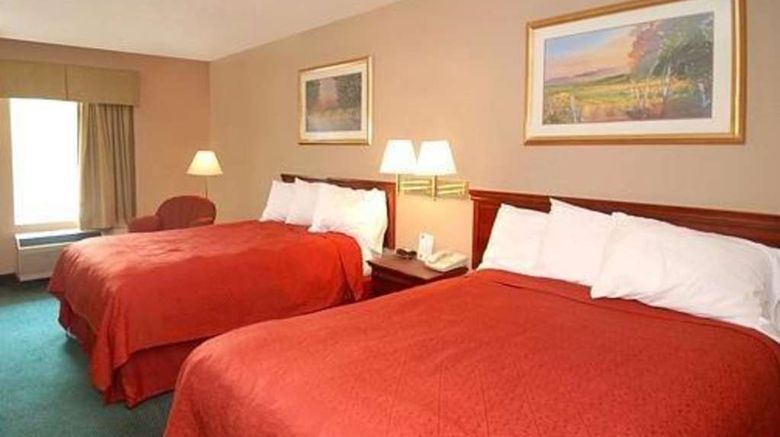 <b>Econo Lodge Inn & Suites Biloxi Room</b>. Images powered by <a href="https://iceportal.shijigroup.com/" title="IcePortal" target="_blank">IcePortal</a>.