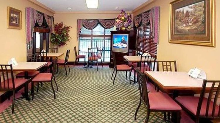 Econo Lodge Inn & Suites Biloxi Restaurant