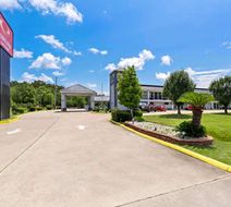 Econo Lodge Inn & Suites Biloxi Exterior