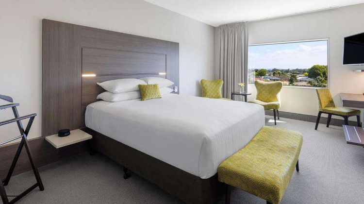 JetPark Hotel Auckland Airport Room