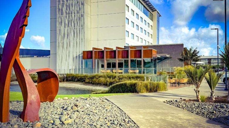 JetPark Hotel Auckland Airport Exterior. Images powered by <a href="https://iceportal.shijigroup.com" target="_blank" rel="noopener">Ice Portal</a>.