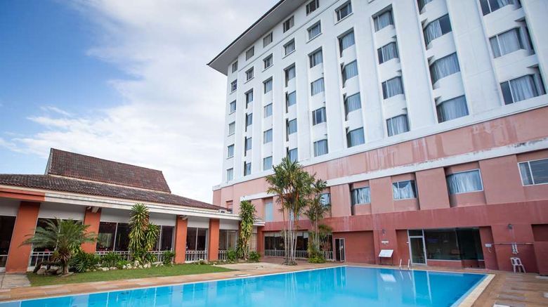 <b>The Imperial Narathiwat Hotel Pool</b>. Images powered by <a href="https://iceportal.shijigroup.com/" title="IcePortal" target="_blank">IcePortal</a>.