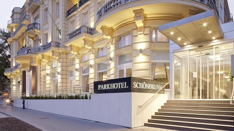 Austria Trend Parkhotel Schoenbrunn Exterior