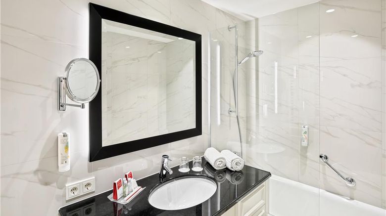 <b>Austria Trend Parkhotel Schoenbrunn Room</b>. Images powered by <a href="https://iceportal.shijigroup.com/" title="IcePortal" target="_blank">IcePortal</a>.