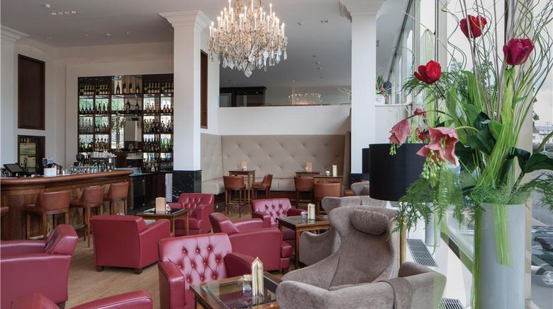 <b>Austria Trend Parkhotel Schoenbrunn Restaurant</b>. Images powered by <a href="https://iceportal.shijigroup.com/" title="IcePortal" target="_blank">IcePortal</a>.