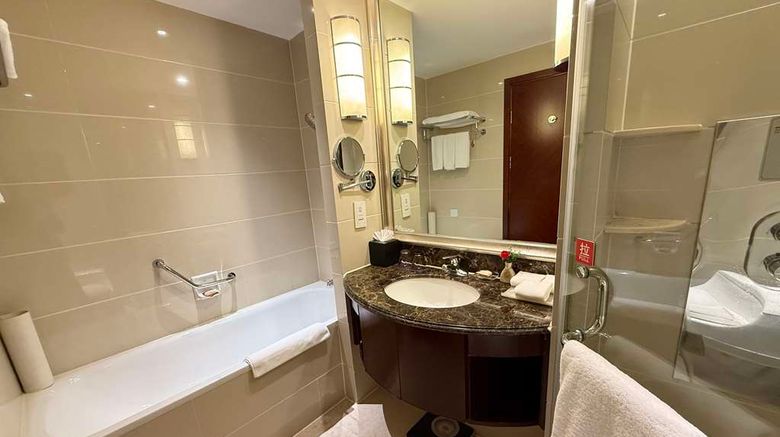 <b>Tianjin Saixiang Hotel Room</b>. Images powered by <a href="https://iceportal.shijigroup.com/" title="IcePortal" target="_blank">IcePortal</a>.