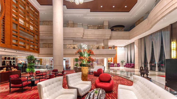 Plaza Hotel Yuyao Lobby