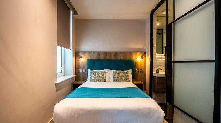 Euston Square Hotel Room