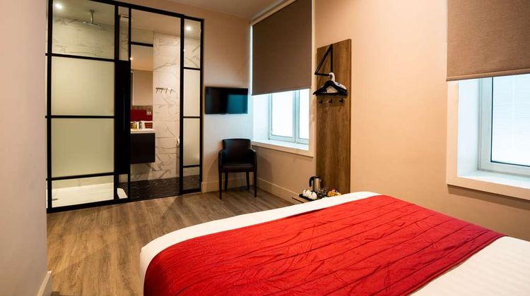 Euston Square Hotel Room