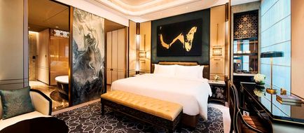 Wanda Reign Chengdu Room