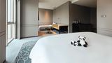 <b>Wanda Reign Chengdu Room</b>. Images powered by <a href="https://iceportal.shijigroup.com/" title="IcePortal" target="_blank">IcePortal</a>.
