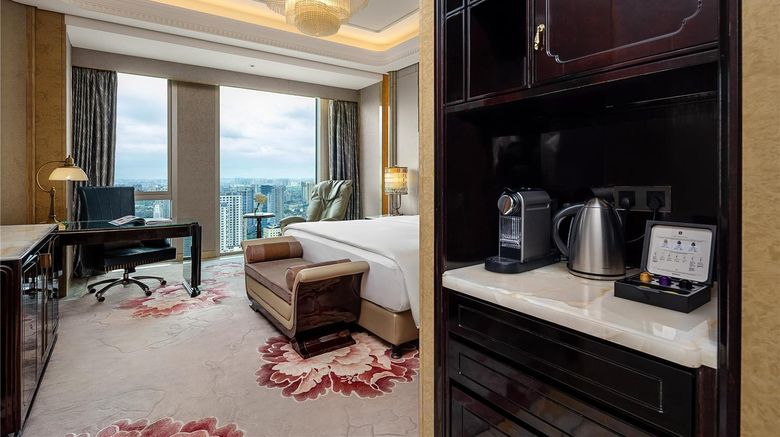 <b>Wanda Reign Chengdu Room</b>. Images powered by <a href="https://iceportal.shijigroup.com/" title="IcePortal" target="_blank">IcePortal</a>.