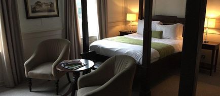 The Talbot Inn Room