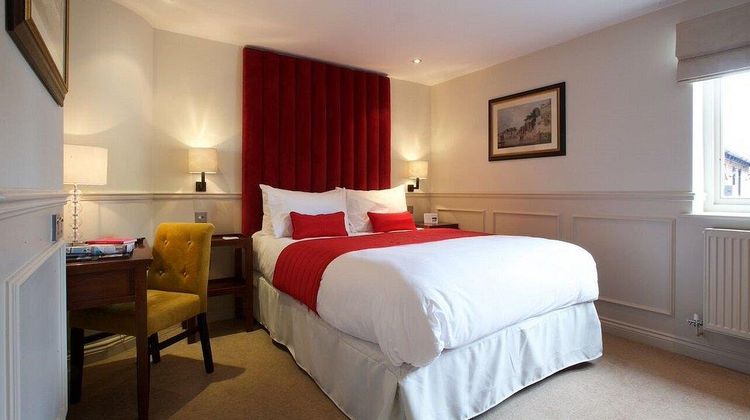 The Talbot Inn Room