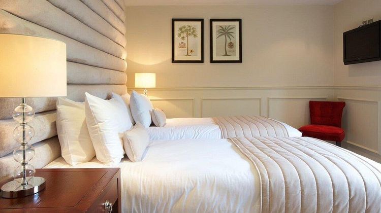 The Talbot Inn Room
