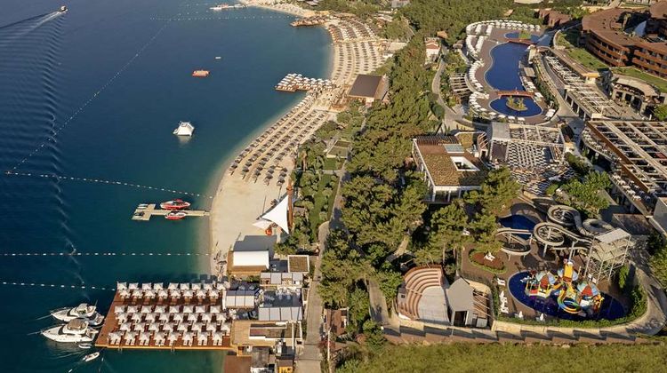 Titanic Deluxe Hotel Bodrum Exterior
