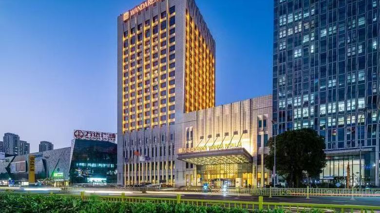 <b>Wanda Realm Taizhou Exterior</b>. Images powered by <a href="https://iceportal.shijigroup.com/" title="IcePortal" target="_blank">IcePortal</a>.