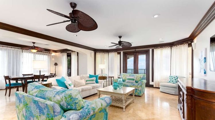 The Somerset on Grace Bay Room