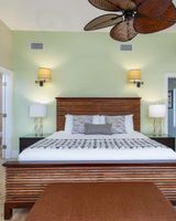 The Somerset on Grace Bay