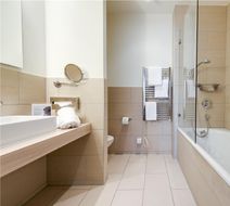 Aspria Hannover Maschsee Room