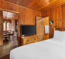 Kohls Ranch Lodge Room