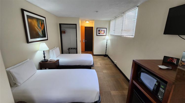 Stay Waikiki Room