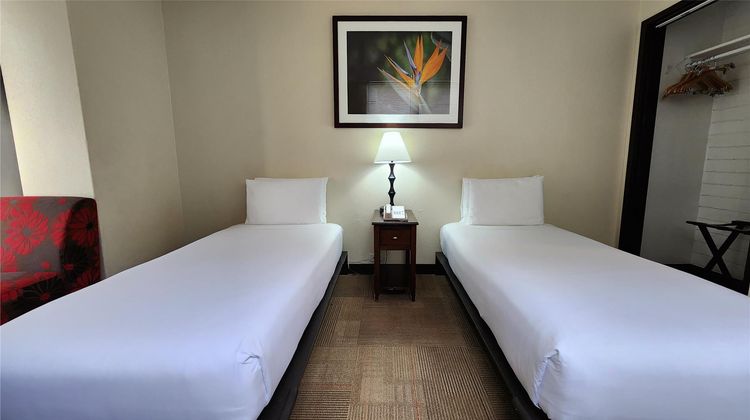 Stay Waikiki Room