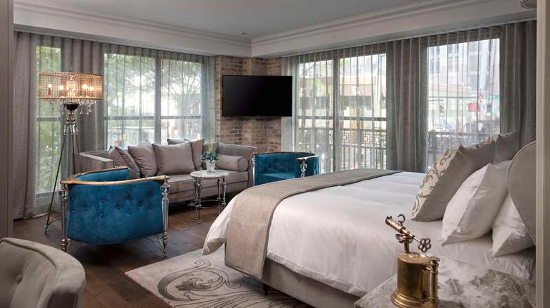 <b>The Ivey's Hotel Suite</b>. Images powered by <a href="https://iceportal.shijigroup.com/" title="IcePortal" target="_blank">IcePortal</a>.
