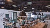 Avari Xpress Gulberg Restaurant