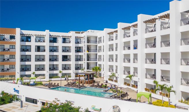 Medano Hotel & Suites Exterior