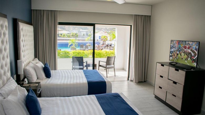 <b>Medano Hotel & Suites Room</b>. Images powered by <a href="https://iceportal.shijigroup.com/" title="IcePortal" target="_blank">IcePortal</a>.