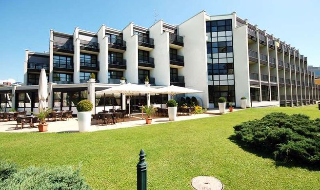 Parkhotel Salzburg Exterior